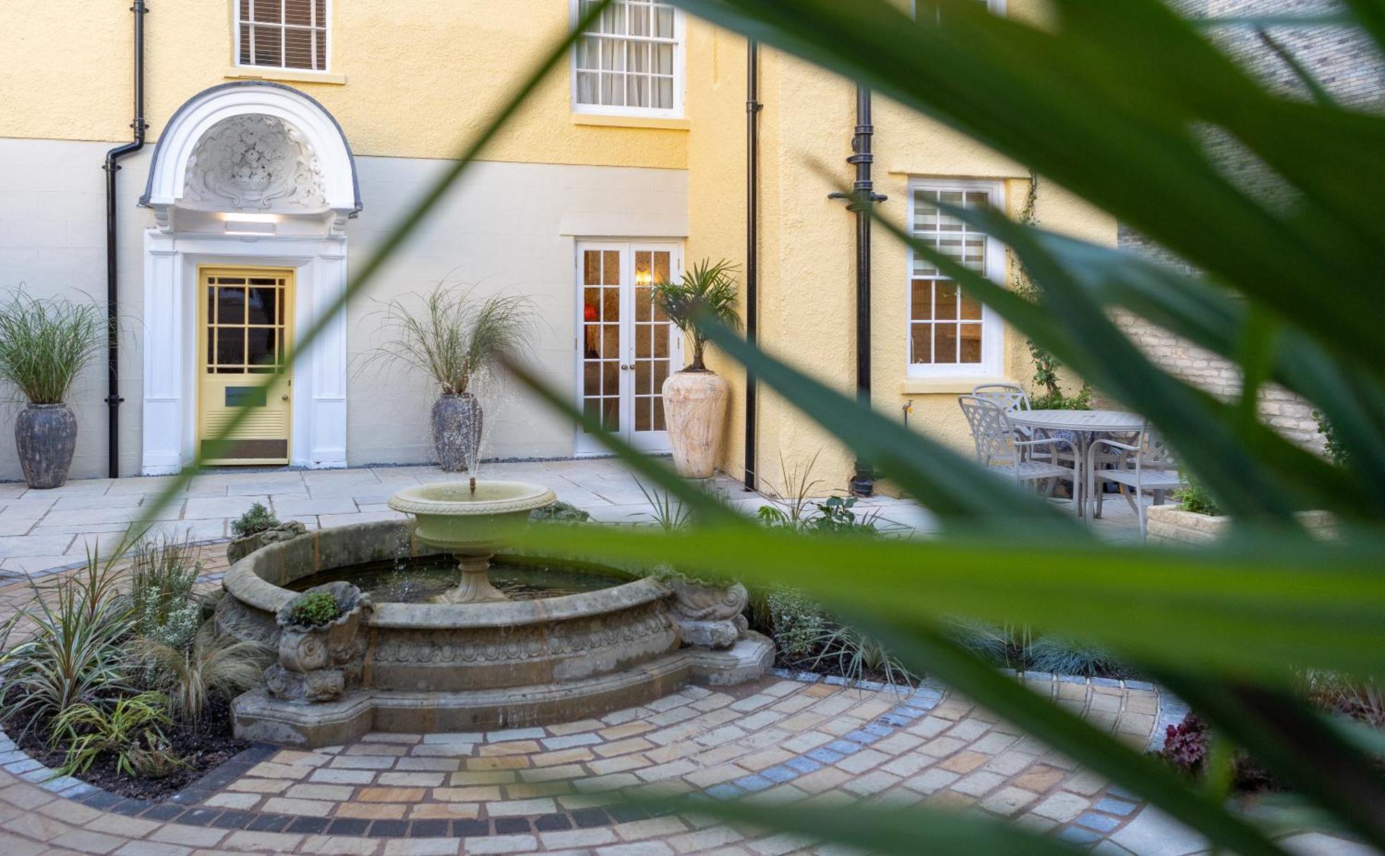 Greyfriars Hideaway Villa Oxford Buitenkant foto